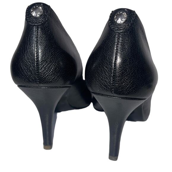 MICHAEL MICHAEL KORS Women's Black Leather Flex Leather Pump Sz 6M - Picture 5 of 5
